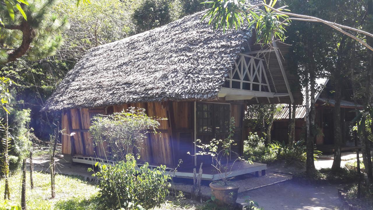 Les Acacias Bungalows Manambolo Экстерьер фото