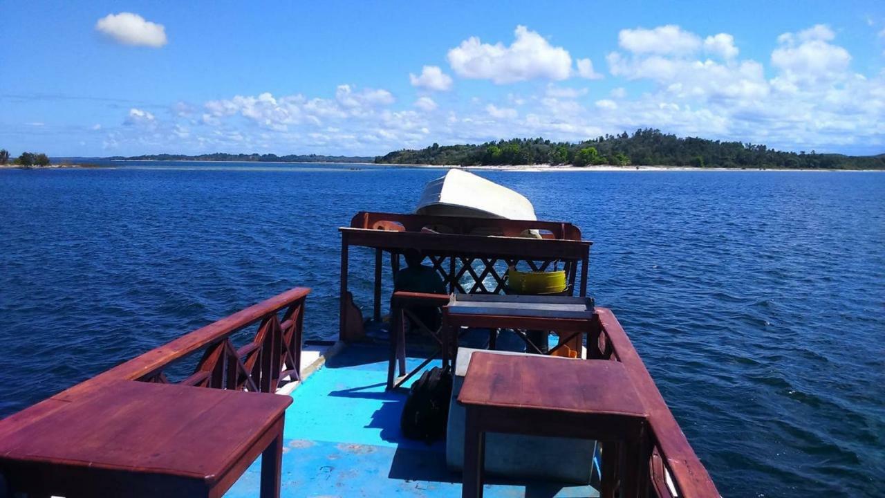 Les Acacias Bungalows Manambolo Экстерьер фото